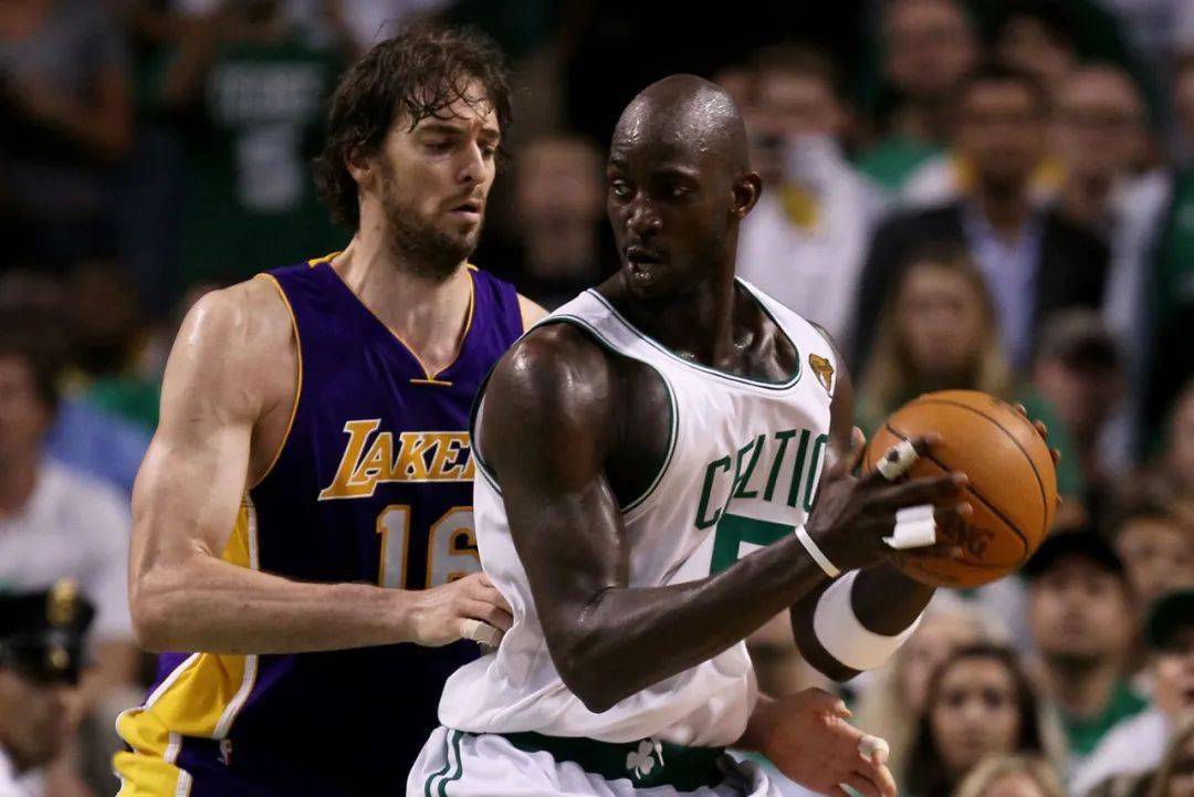 赵睿作为C 赵睿作为C