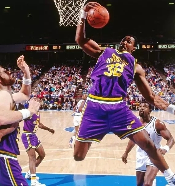 队额外的动 队额外的动