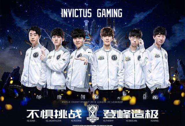 合同明年到期，记者：河床正在商谈阿库尼亚的转会事宜